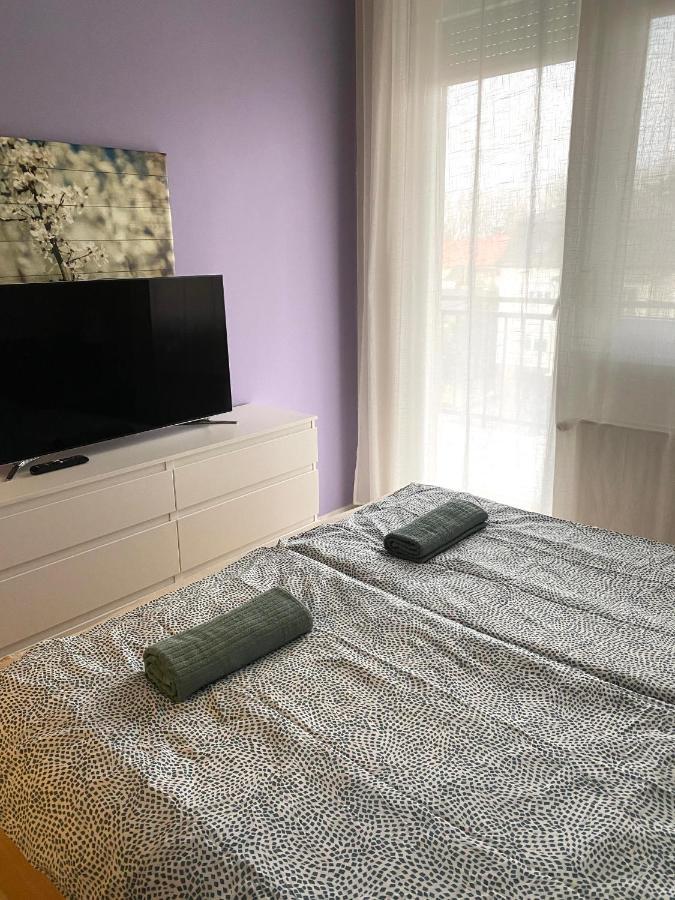 Rose Gold Wellness Apartman Apartman Siófok Kültér fotó